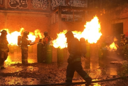 ¿Cómo podemos prevenir emergencias con materiales peligrosos?