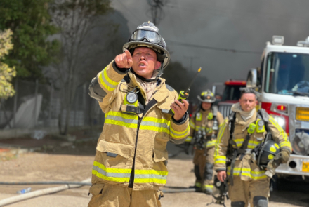Incendio en fábrica de colchones en Cota